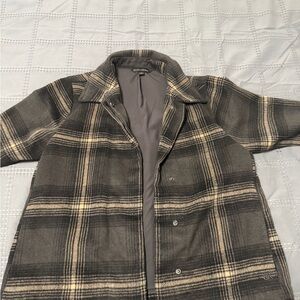 Banana Republic Women's Plaid Shirt Jacket - Black and Cream